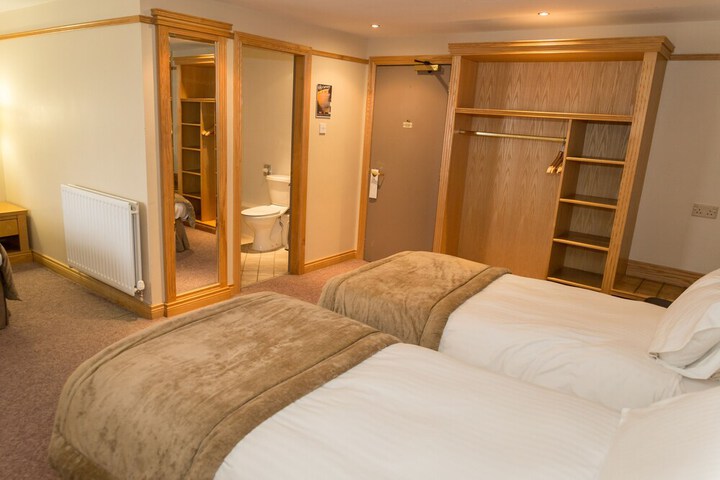 Room 18 of 67