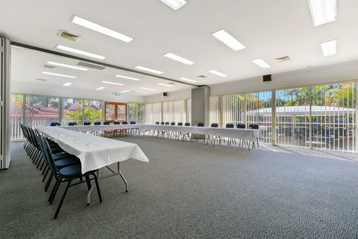 Business Center 20 of 23