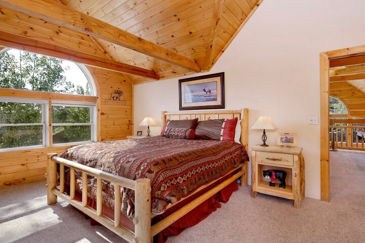 Room 5 of 27