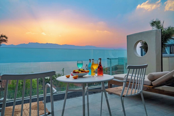 Terrace/Patio 30 of 103