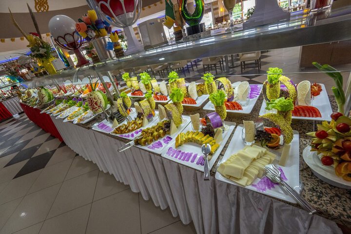 Dining 98 of 172