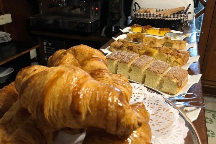 Breakfast/Coffee Service 41 of 53