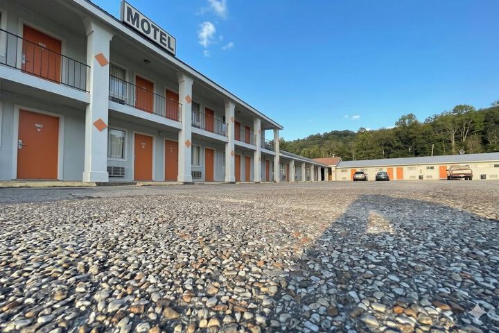 Hotel 16 of 19