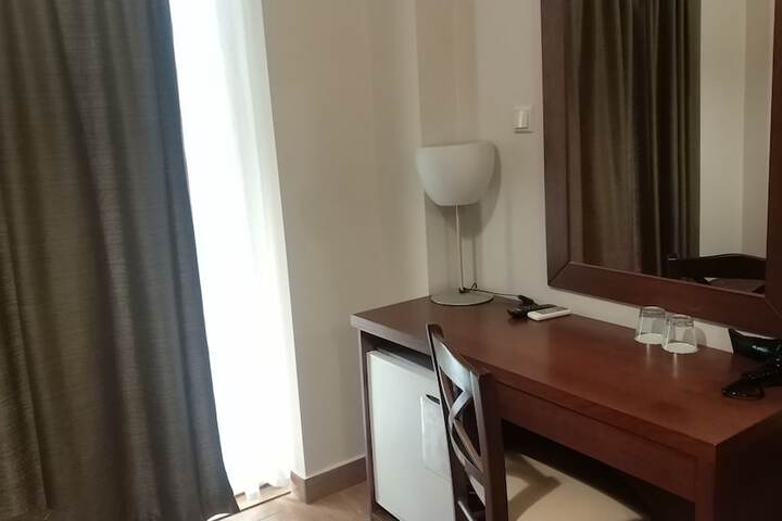 Room 17 of 59