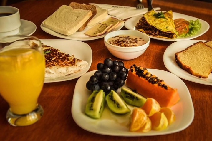 Breakfast/Coffee Service 40 of 62