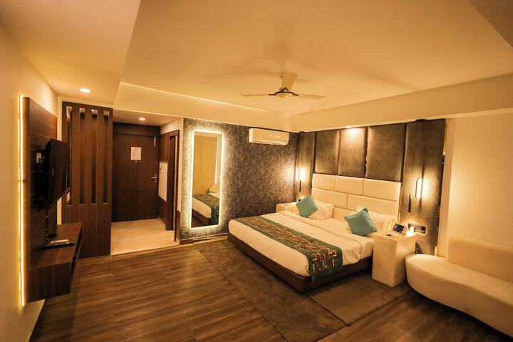Krishna Valley Wellness Resort Vrindavan