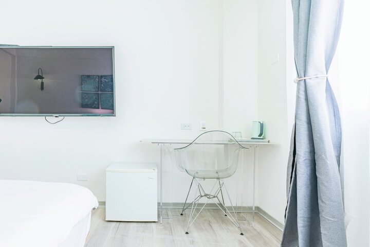 Room 6 of 47
