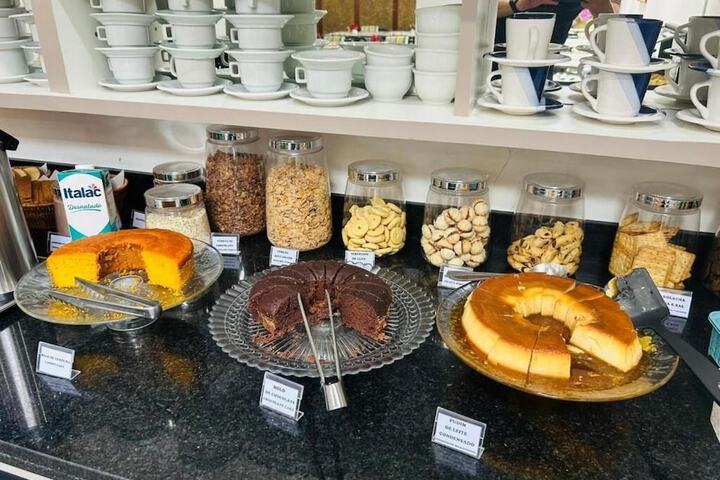 Breakfast/Coffee Service 13 of 14