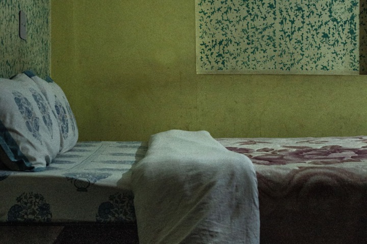 Room 9 of 28