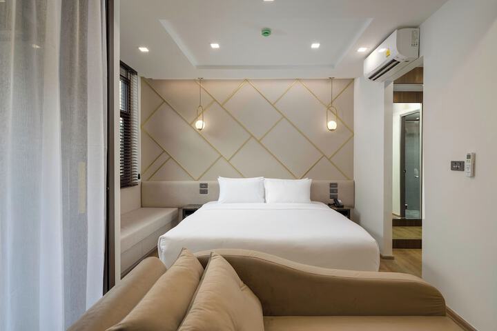 Room 20 of 151