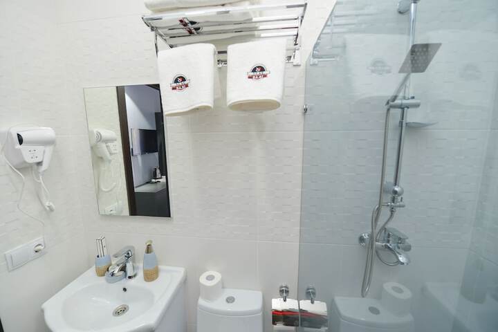 Room 46 of 67