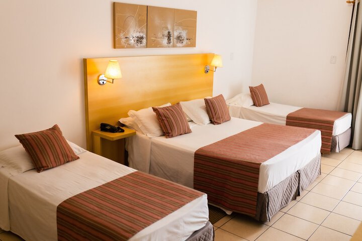 Room 3 of 60