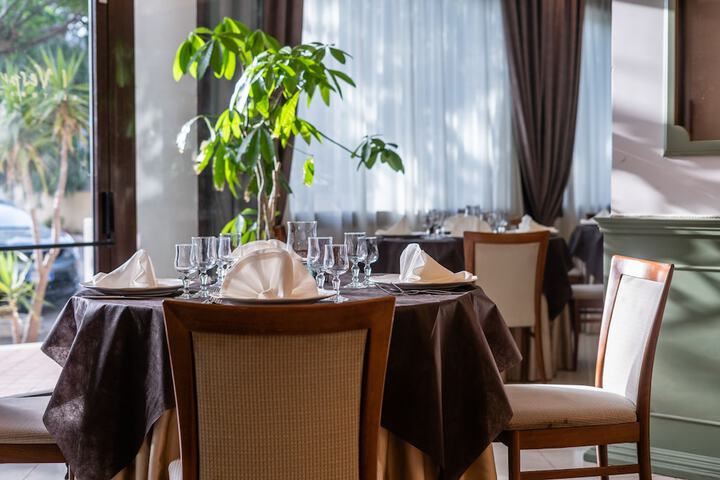 Breakfast area