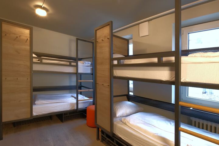 Room 39 of 85