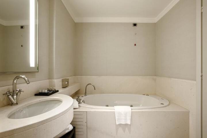 Bath Interior