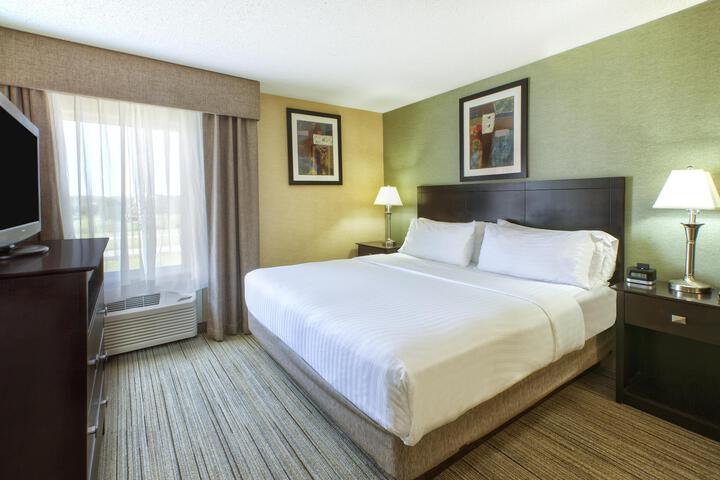 1 King Bed Accessible (1 of 12)