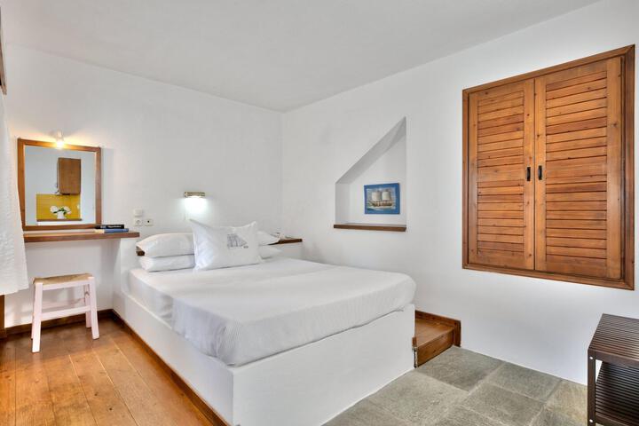 Hotel Interior 28 of 148