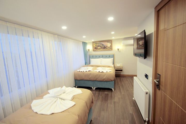 Room 17 of 87