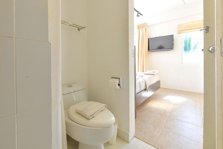 Clean Restrooms