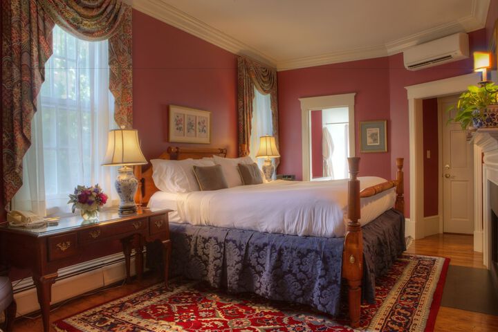 Room 15 of 103