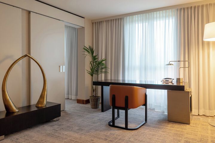 Room 41 of 457