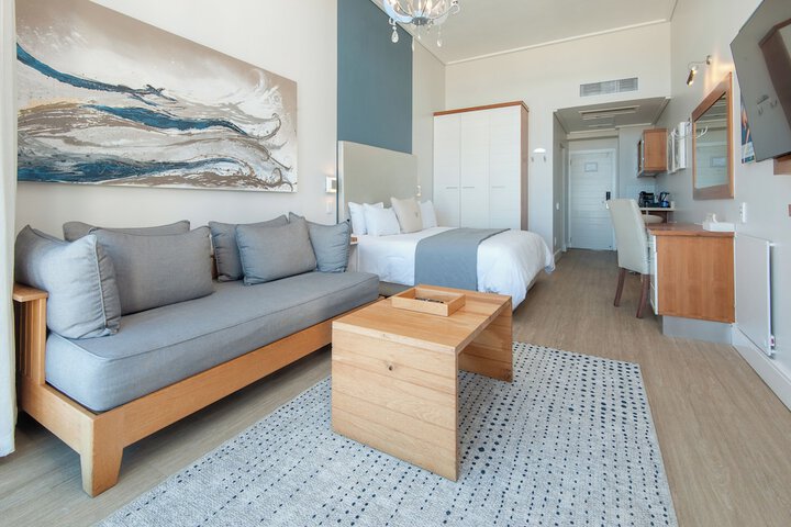 Room 14 of 155