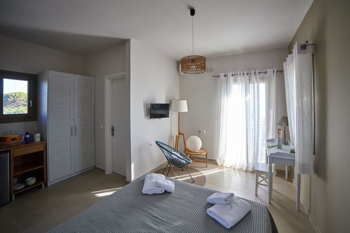 Room 10 of 259
