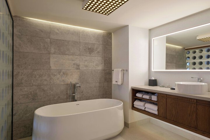 Clean Restrooms