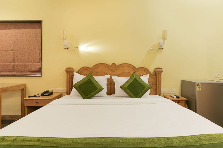 Room 18 of 26