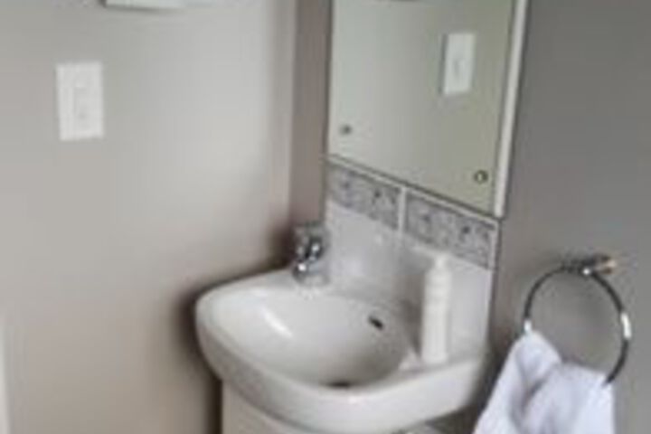 Room 11 of 35