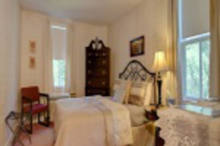 Room 289 of 408