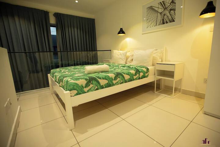 Room 37 of 158