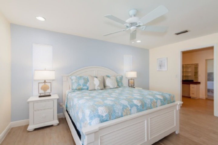 Room 48 of 192