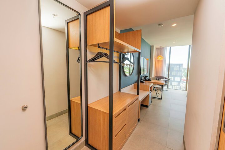 Room 128 of 335