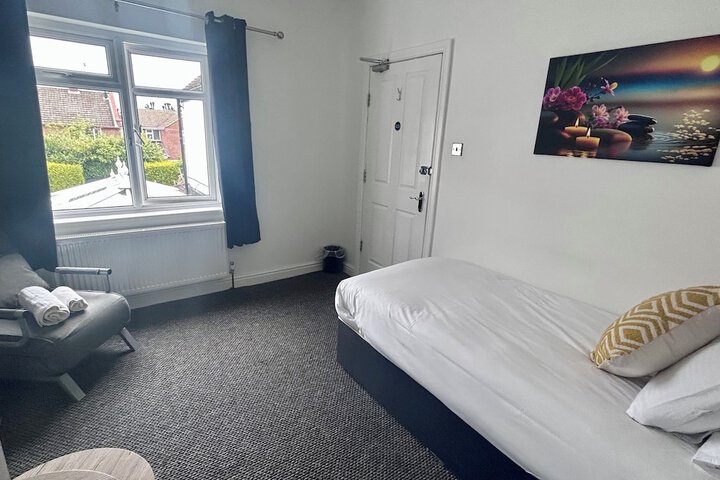 Room 10 of 52