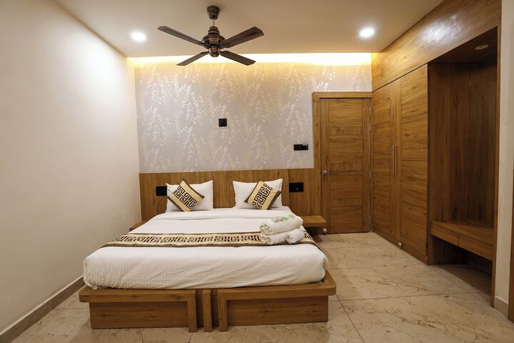 Room 26 of 160
