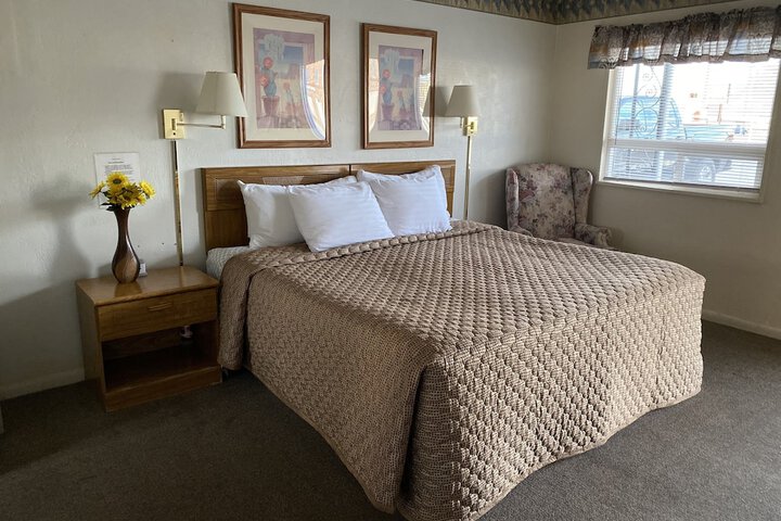 Room 7 of 35