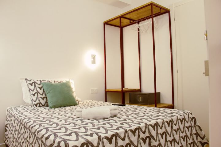 Room 37 of 88