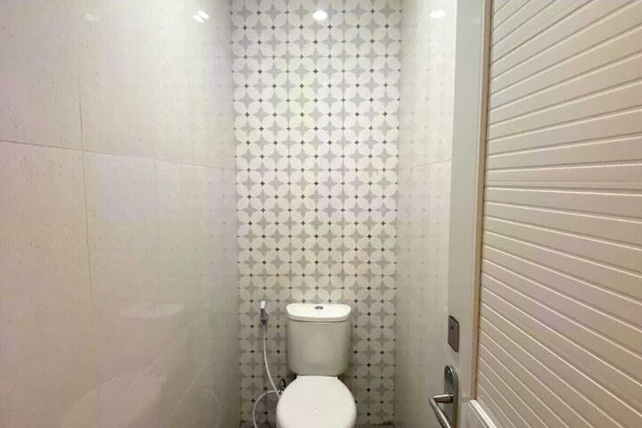 Room 15 of 17