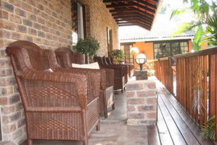 Terrace/Patio 11 of 12