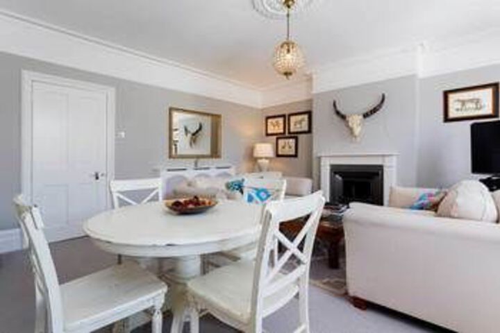 Room 14 of 20
