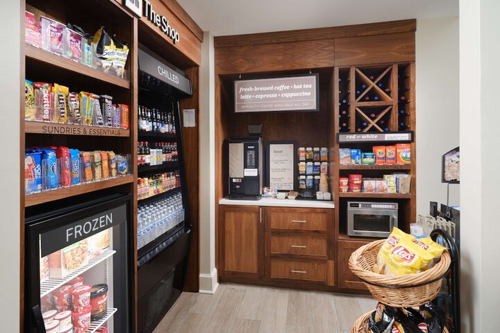 Snack bar