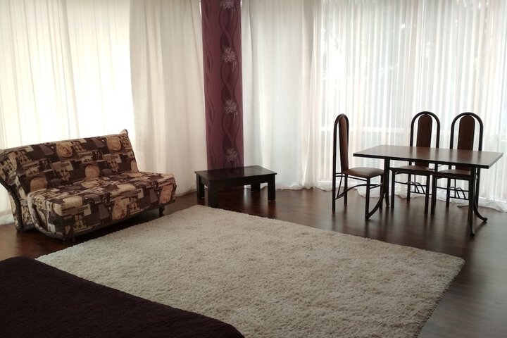 Room 26 of 37