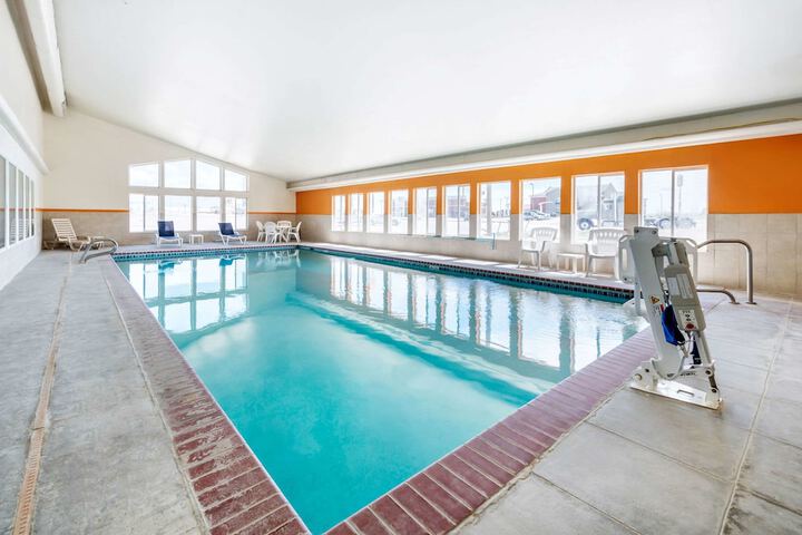 Pool 35 of 46