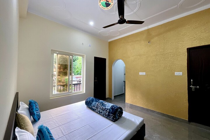 Room 30 of 60