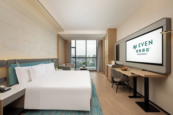Room 7 of 53