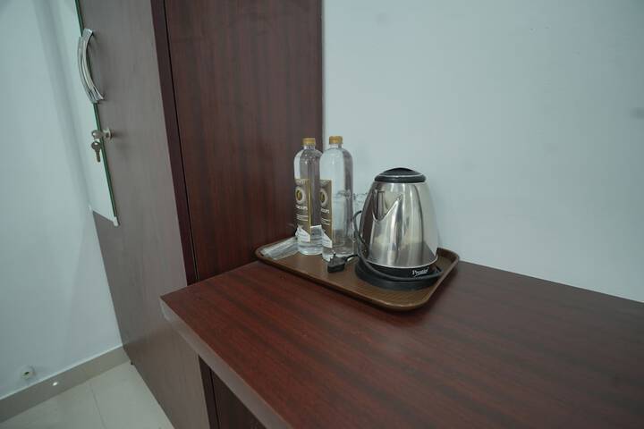 Room 19 of 38