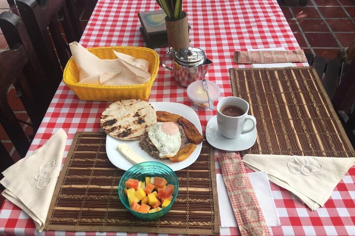 Breakfast/Coffee Service 23 of 28