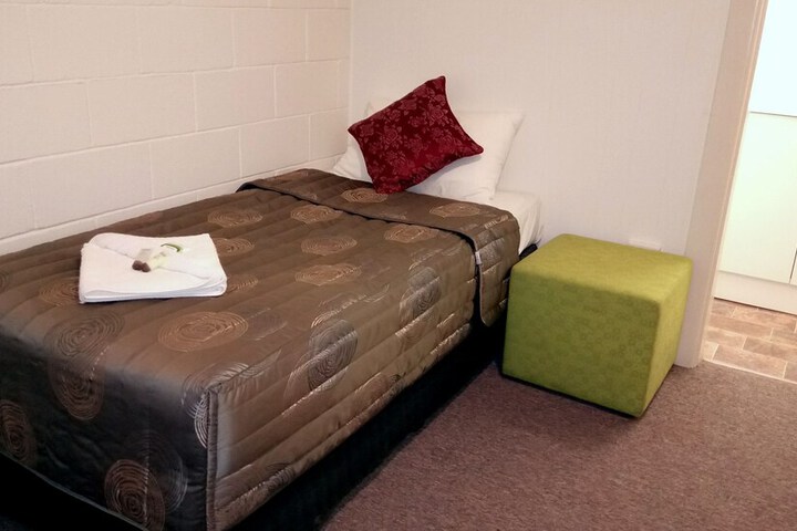 Room 10 of 47