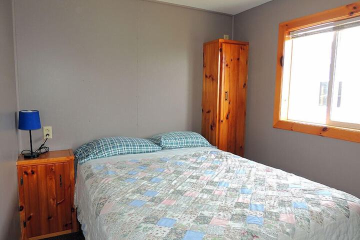 Room 71 of 338